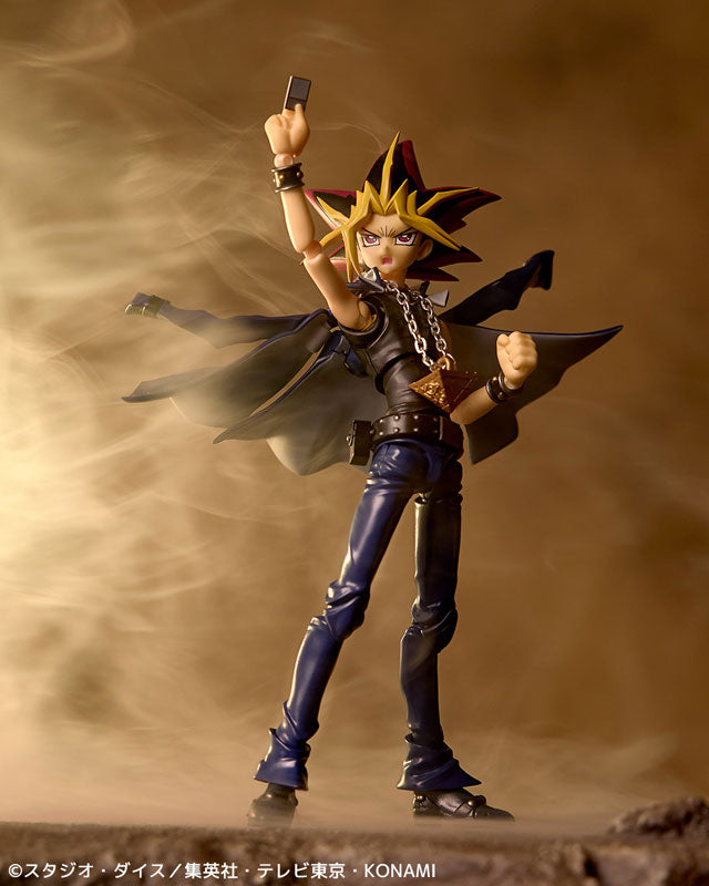 Revoltech Yu-Gi-Oh! Duel Monsters - Yami Yugi