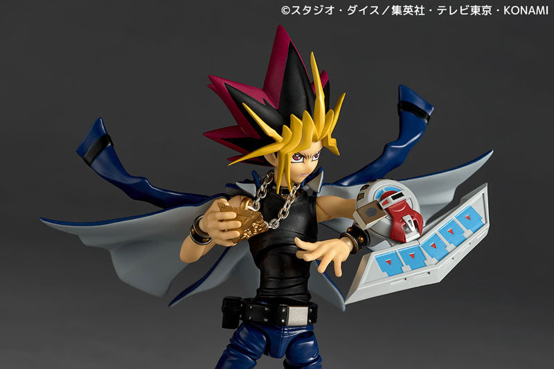 Revoltech Yu-Gi-Oh! Duel Monsters - Yami Yugi