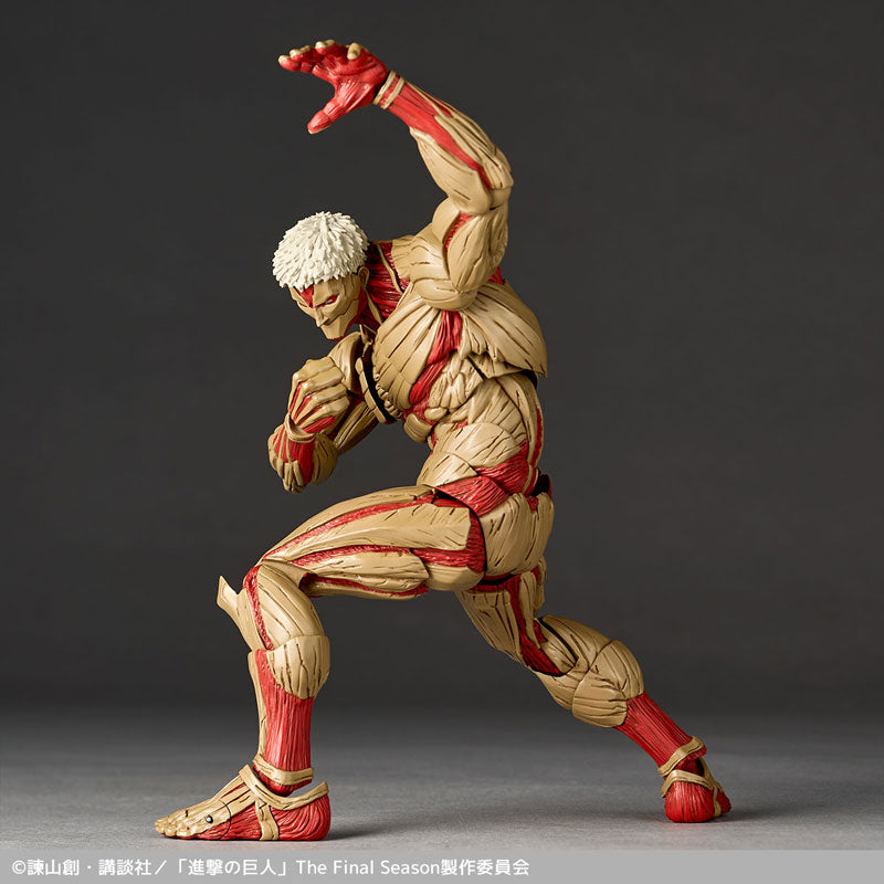 Revoltech Amazing Yamaguchi: Attack on Titan - Armored Titan