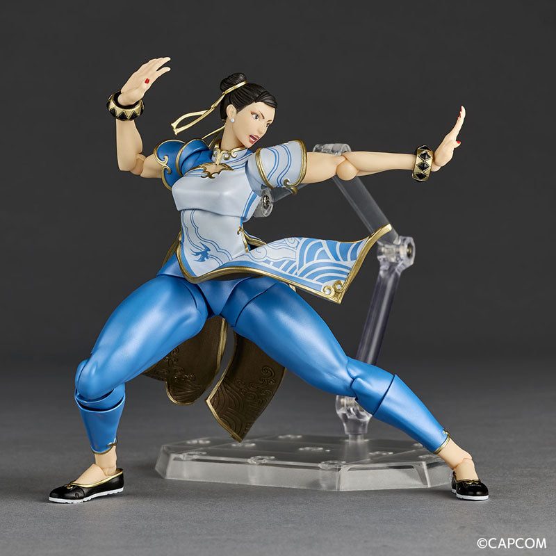 Revoltech Amazing Yamaguchi Street Fighter Chun Li