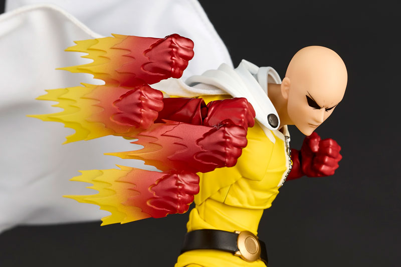 Revoltech Amazing Yamaguchi One-Punch Man Saitama