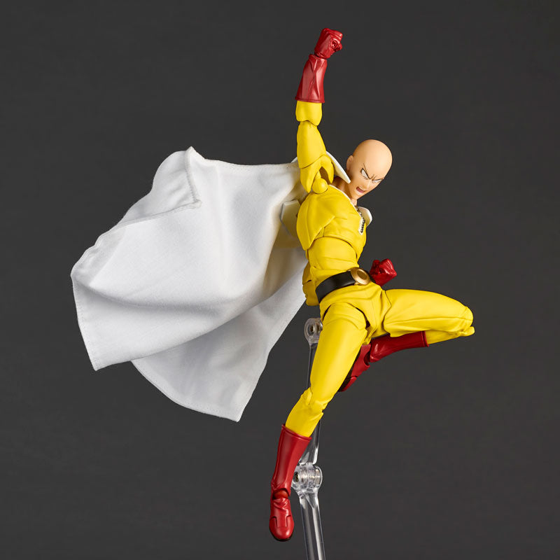 Revoltech Amazing Yamaguchi One-Punch Man Saitama