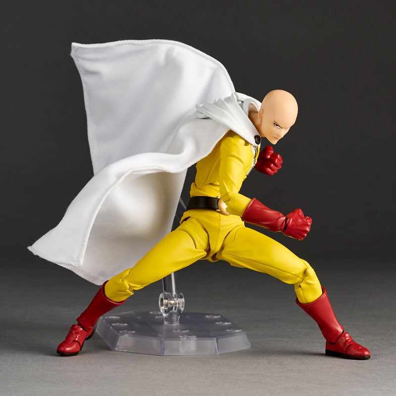 Revoltech Amazing Yamaguchi One-Punch Man Saitama