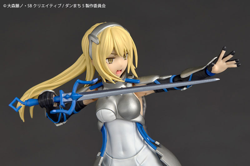 Revoltech: Is It Wrong to Try to Pick Up Girls in a Dungeon? Ais Wallenstein